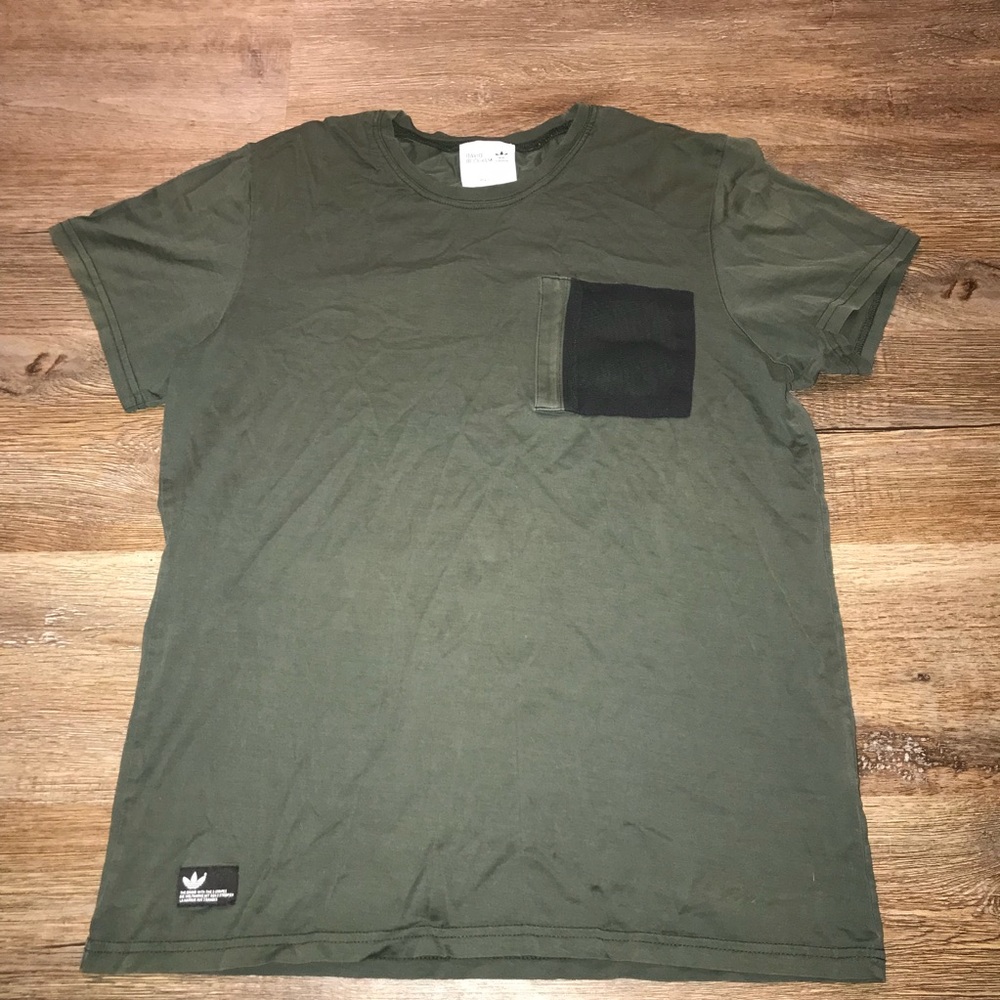 DAVID BECKHAM LIMITED EDITION ADIDAS TEE™️